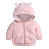 Chaqueta corderito de lana rosada forrada con cierre y diseño animalito