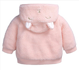 Chaqueta corderito de lana rosada forrada con cierre y diseño animalito