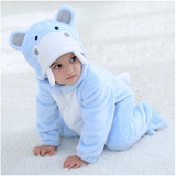 Precioso enterito peludo unisex de hipopótamo, con patitas incluidas