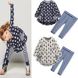 Conjunto vestido conejos con calzas rayadas